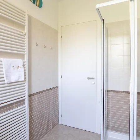 Nest - With Garden *