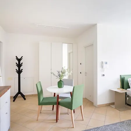 Apartament Nest - With Garden Tremezzo